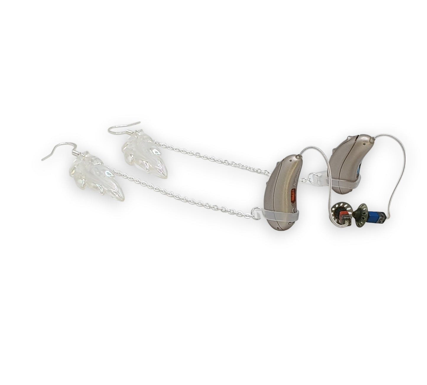 Perlmuttfarbene Feder-Ohrringe für Hörgeräte